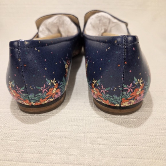 Talbots India Ink Blue Floral Flats Women's 10.5 M Brass Bit Loafers Leather NEW - Picture 5 of 8